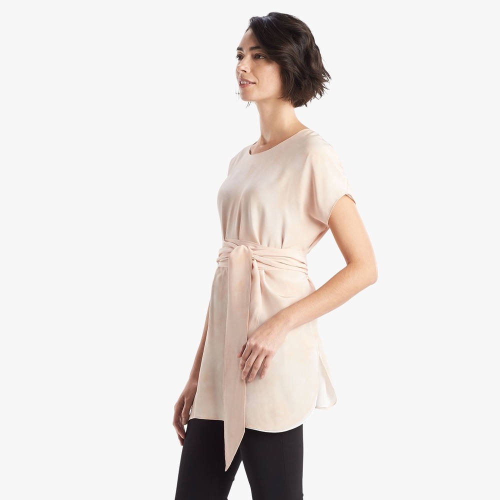 M.M. LaFleur Selena Brushstroke Ballet Belted Silk Light Blush Tunic Top Medium - Picture 3 of 11